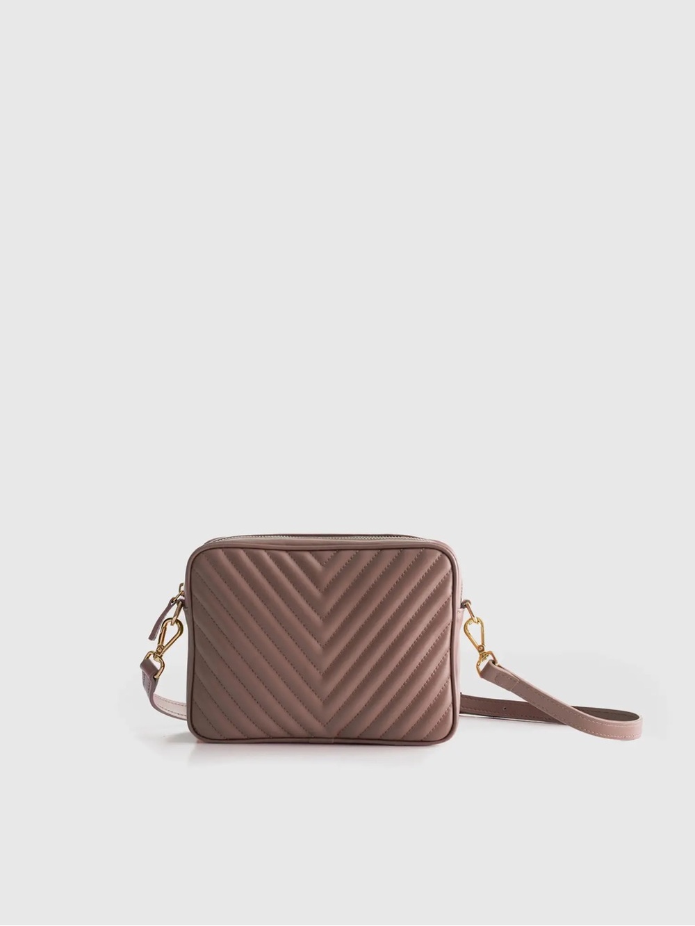 Quince Gemma Quilted Crossbody